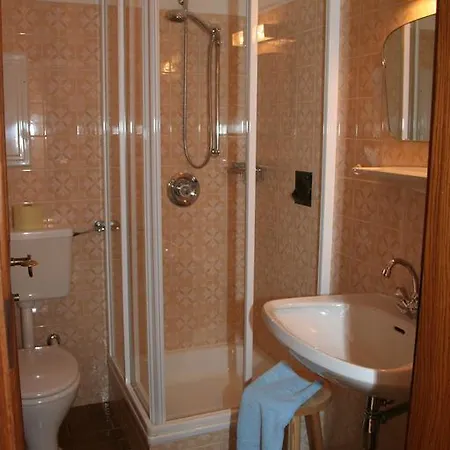 Bed & Breakfast Gastehaus Feldmannhof 3*